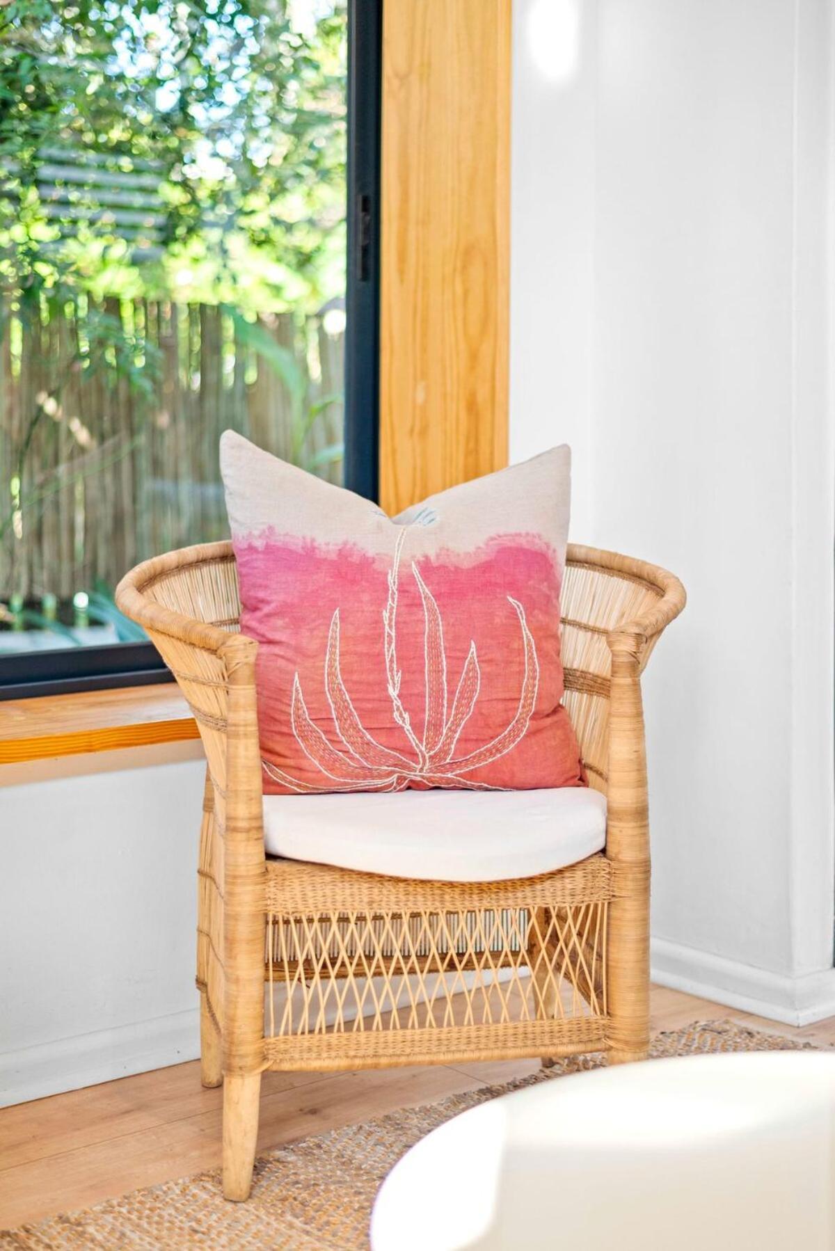 Three Bedroom House In Newlands Le Cap