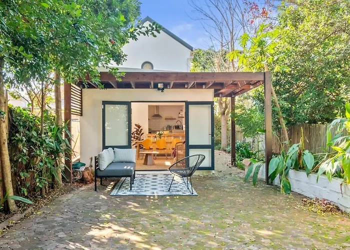 Three Bedroom House In Newlands